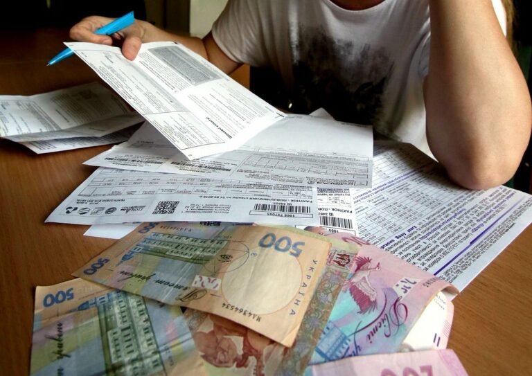 За борги по комуналці будуть позбавляти субсидій і виселяти з квартир - today.ua