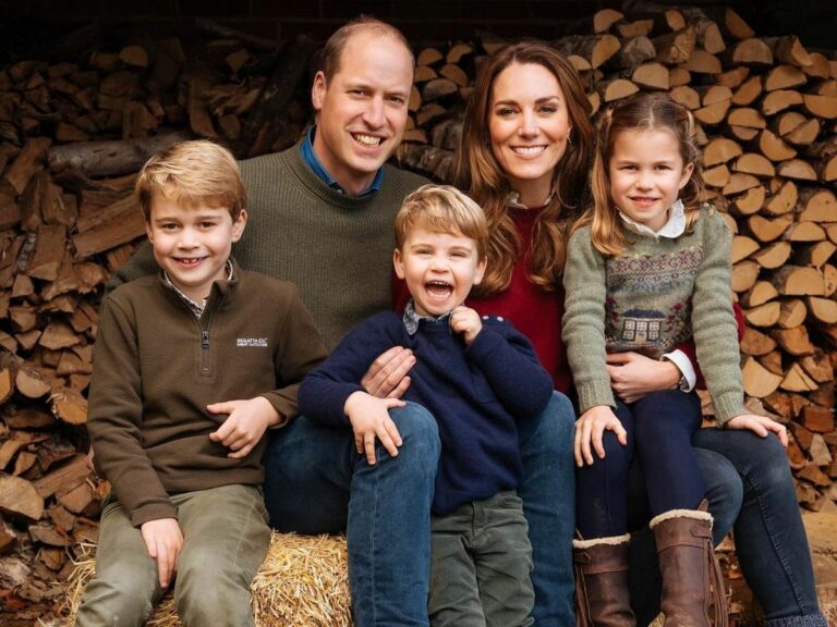 Кейт Миддлтон и принц Уильям показали новое фото в честь 8-го дня рождения старшего сына - today.ua