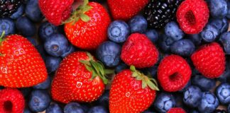 В Украине появились ягоды, которые продают по 550-700 гривен за килограмм - today.ua