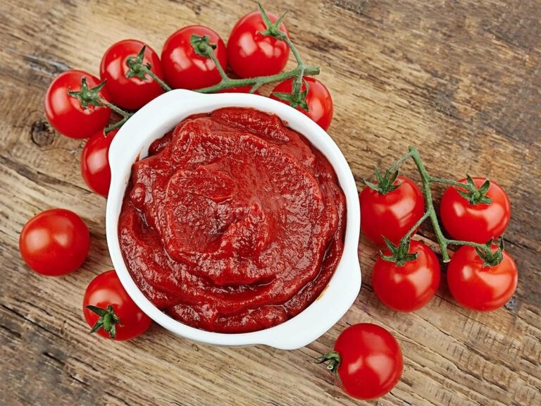 В Україні назвали марки томатної пасти, які небезпечні для здоров'я - today.ua