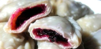 Вареники со смородиной на заварном тесте: рецепт домашнего летнего десерта     - today.ua