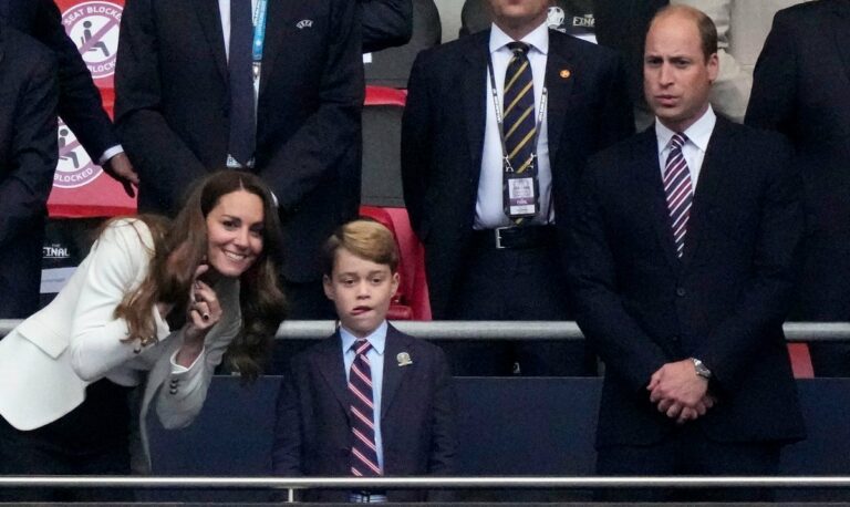 Принц Вільям з дружиною і старшим сином відвідав стадіон “Уемблі“ на фіналі Євро 2020 - today.ua