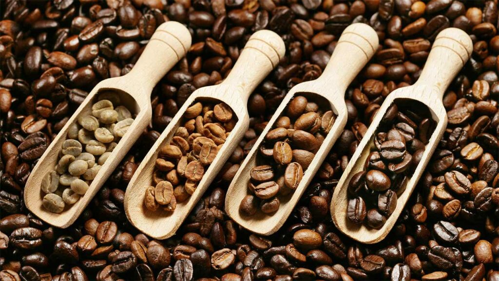 Ціни на каву будуть колосальними: українцям радять зробити запас улюбленого продукту