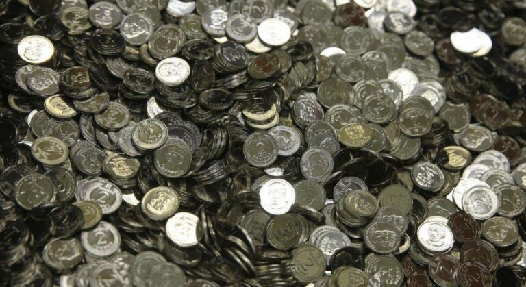Украинский рассказали, как получить реальные деньги за монеты, которые вышли из обращения - today.ua