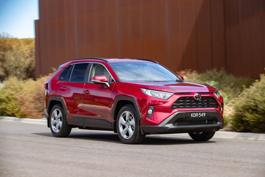 Toyota RAV4 готовится к обновлению