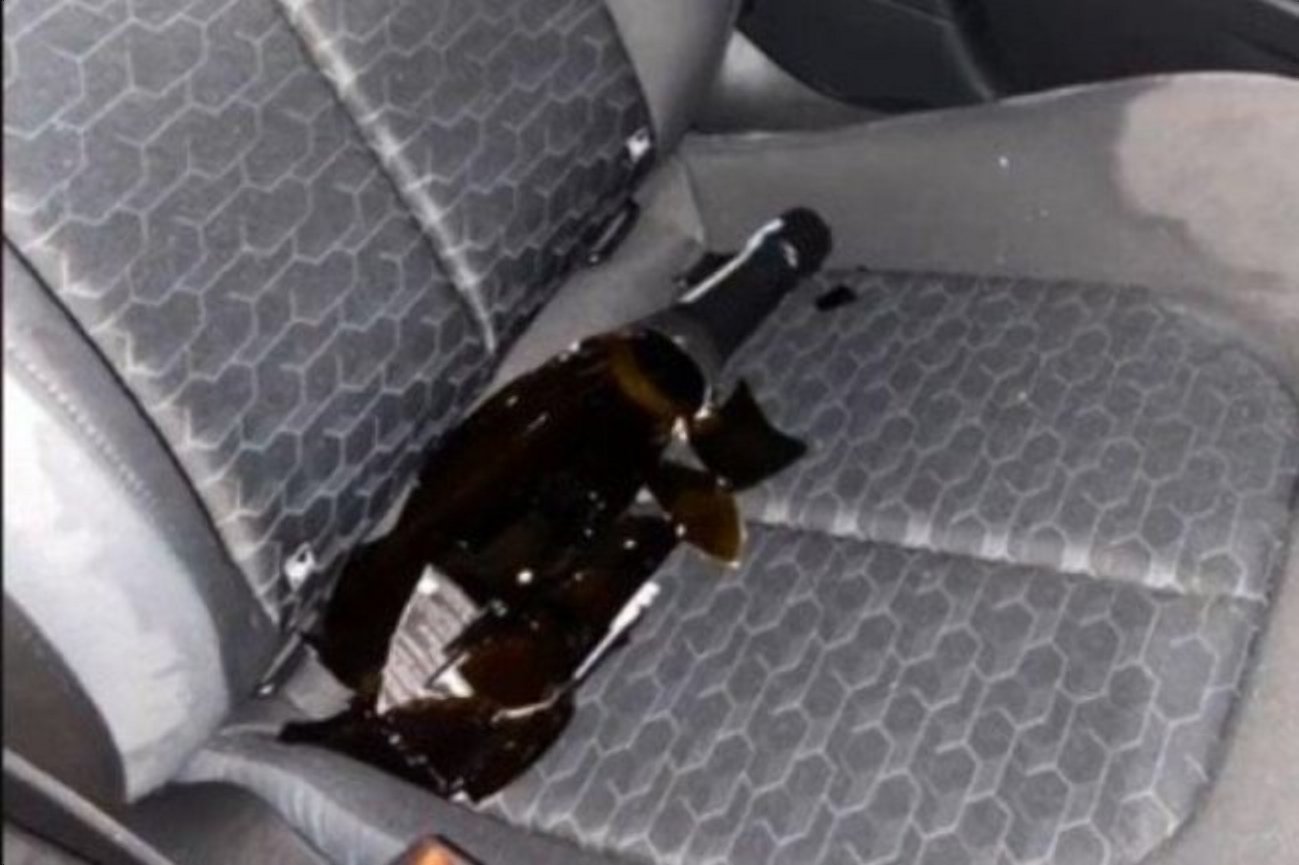 Чому в салоні автомобіля не можна залишати шампанське (відео)