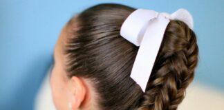 Зачіски на 1 вересня для школярок і студенток: три простих варіанти розкішної укладки волосся - today.ua