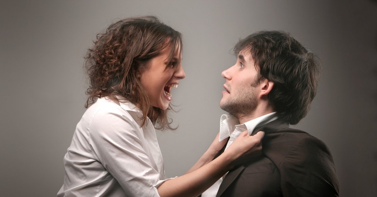 Астрологи назвали знаки Зодиака, которые ненавидят общество людей - today.ua