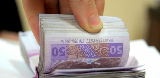 Школьники в Украине смогут ежемесячно получать по 1000 гривен - today.ua