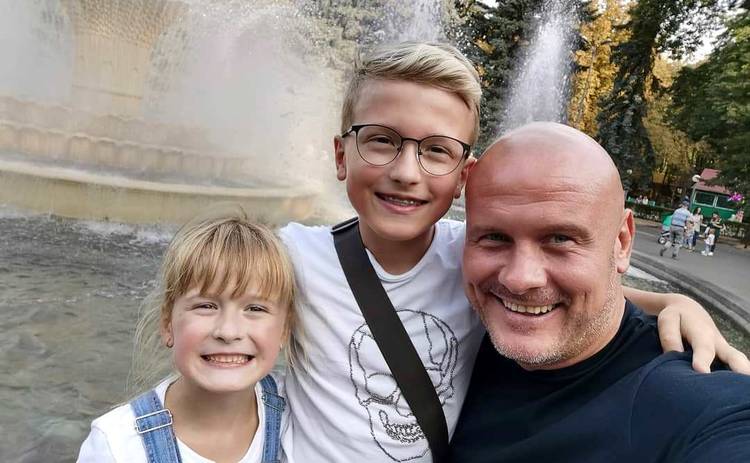 “Син не знає, що я боксер“: В'ячеслав Узєлков розповів про непрості стосунки з дітьми після гучного розлучення