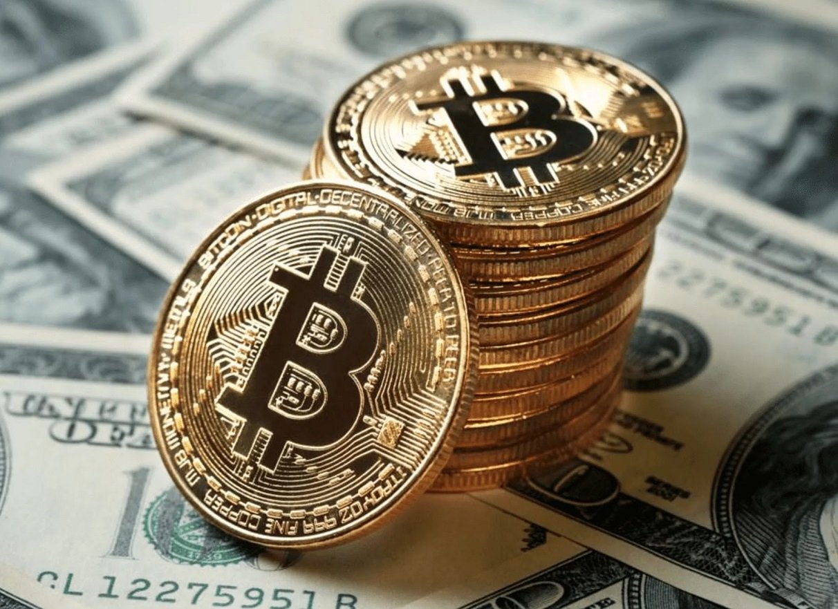 Курс биткоина рекордно вырастет до конца 2021 года