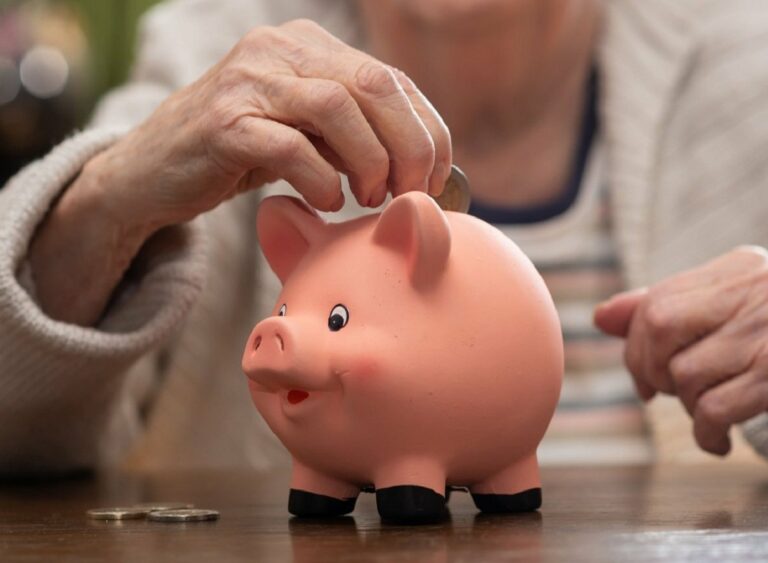 Накопительная пенсия будет обязательной для некоторых категорий населения - today.ua