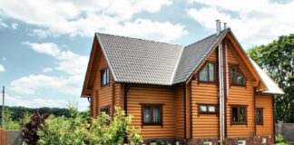 В Україні змінилися правила продажу приватних будинків: нерухомість переходитиме новому власнику разом із землею - today.ua