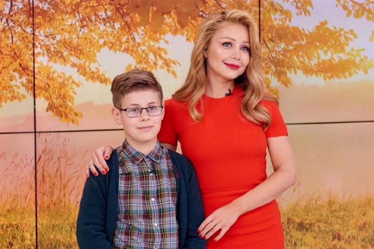 Тина Кароль прилетела поздравить сына с днем рождения и показала редкое совместное фото - today.ua