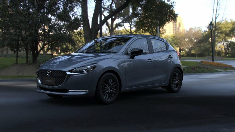 Mazda показала оновлену Mazda2 - today.ua