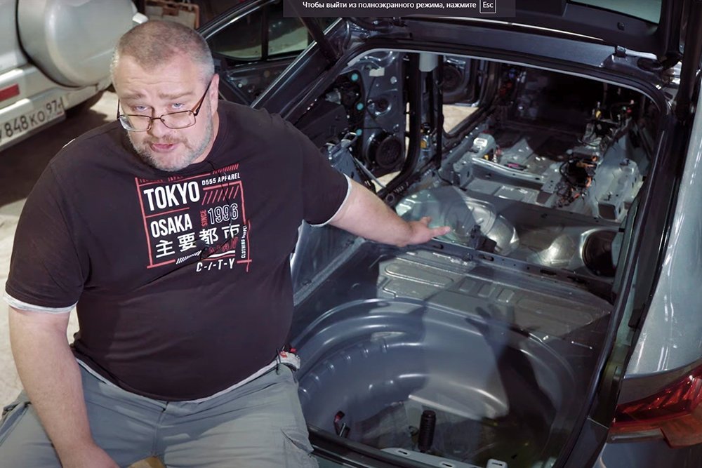 Блогер розібрав Skoda Octavia і показав, що всередині - today.ua