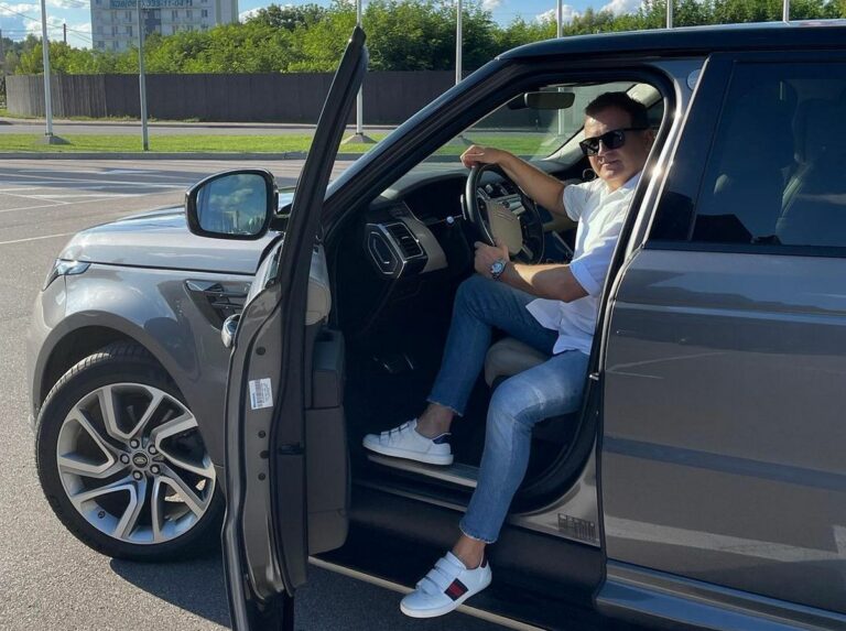 Юрий Горбунов ездит на авто за 3 миллиона гривен: фото - today.ua