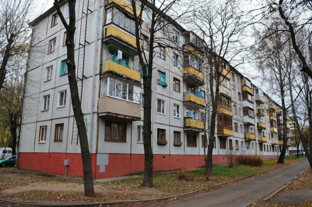 Ринок житла в Україні: в тренді – старі квартири сталінської та хрущовської забудови