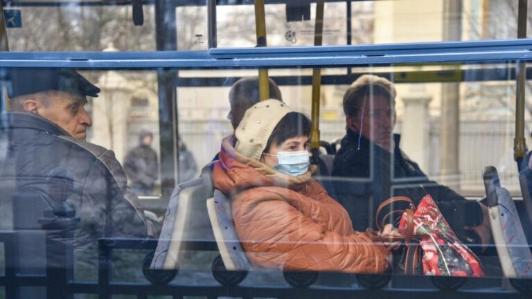 В пригородах Киева резко подорожал проезд в маршрутках: стоимость поездки выросла до 44 гривен   - today.ua