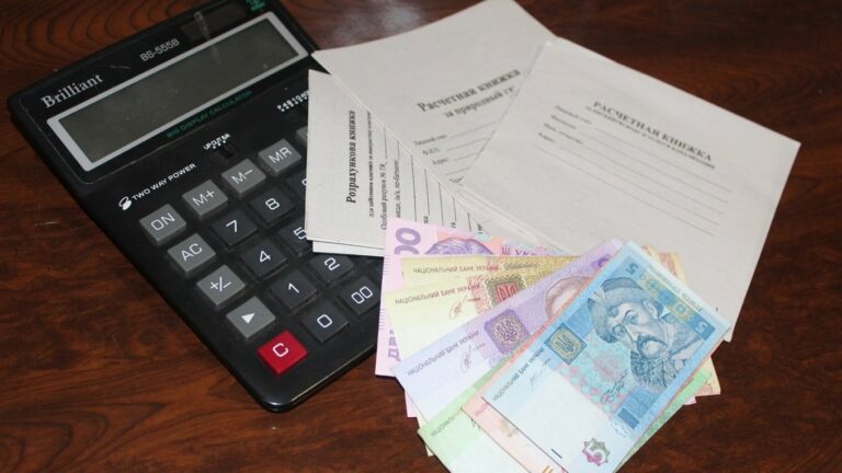 Украинцам рассказали, как самостоятельно рассчитать размер субсидии на следующий отопительный период  - today.ua