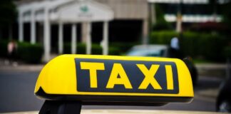 В Україні почали вилучати особисті автомобілі таксистів на вимогу Податкової служби - today.ua