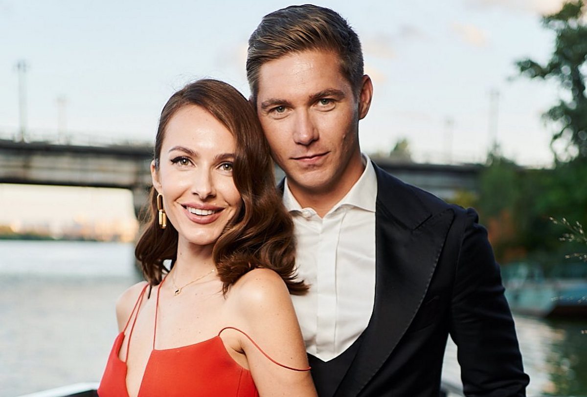 У нас будет дом: Владимир Остапчук показал, где будет жить со второй женой - today.ua