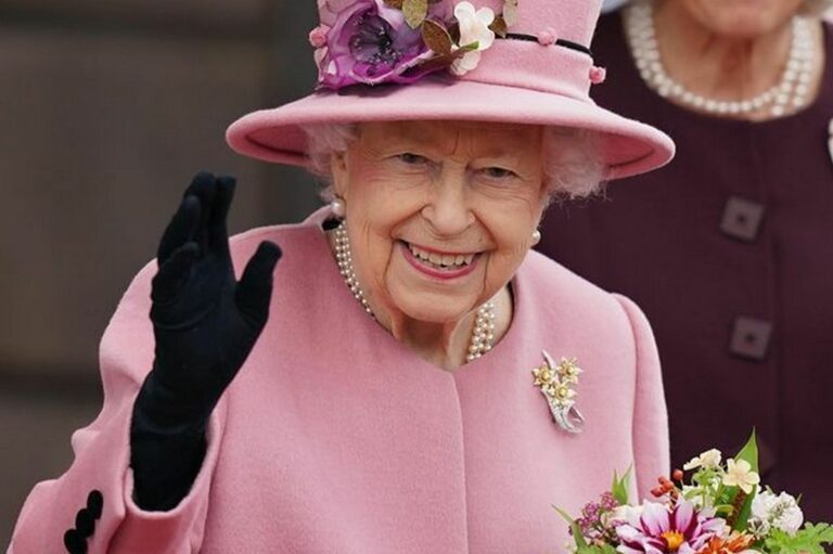 Закончилась эпоха: ушла из жизни 96-летняя королева Великобритании Елизавета II - today.ua