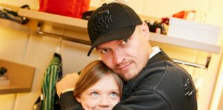 Семья превыше всего: Александр Усик прилетел поддержать дочь на чемпионате мира по танцам - today.ua