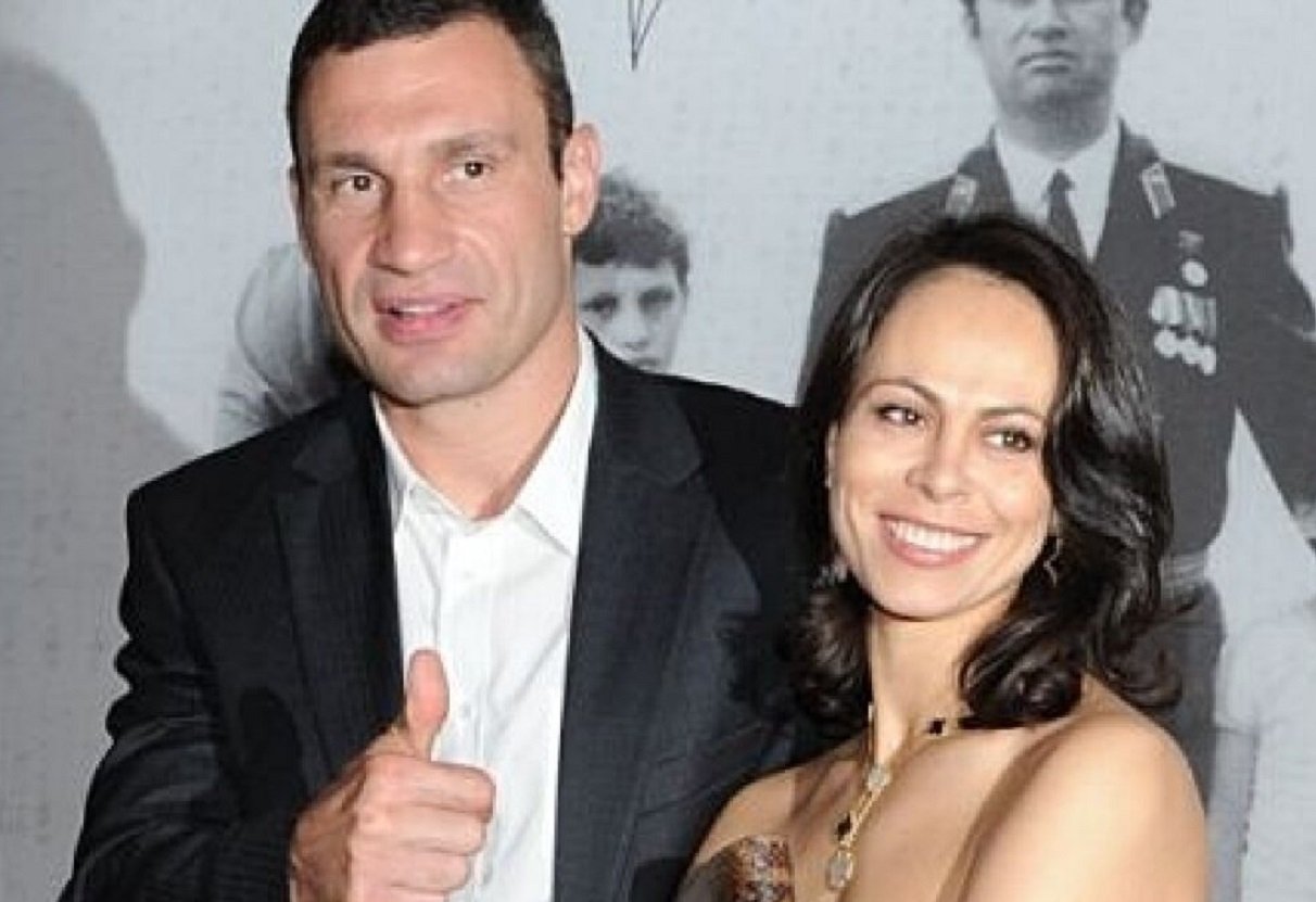 "Занялась музыкой для удовольствия": жена Виталия Кличко рассказала о своем хобби