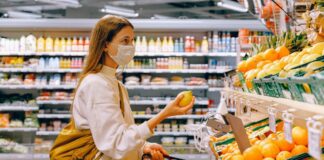 Названі найпоширеніші схеми обману українців в супермаркетах - today.ua