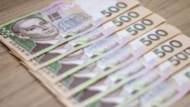 В ПФУ назвали категории граждан, которым в октябре повысят пенсии на 400 и 500 гривен - today.ua