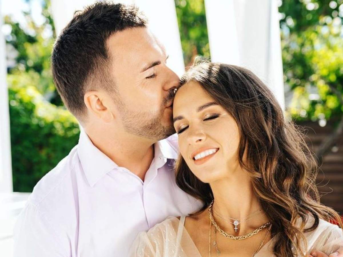 Ведучий "Холостячки" Григорій Решетник відзначає річницю весілля: архівні фото з дружиною 11-річної давності