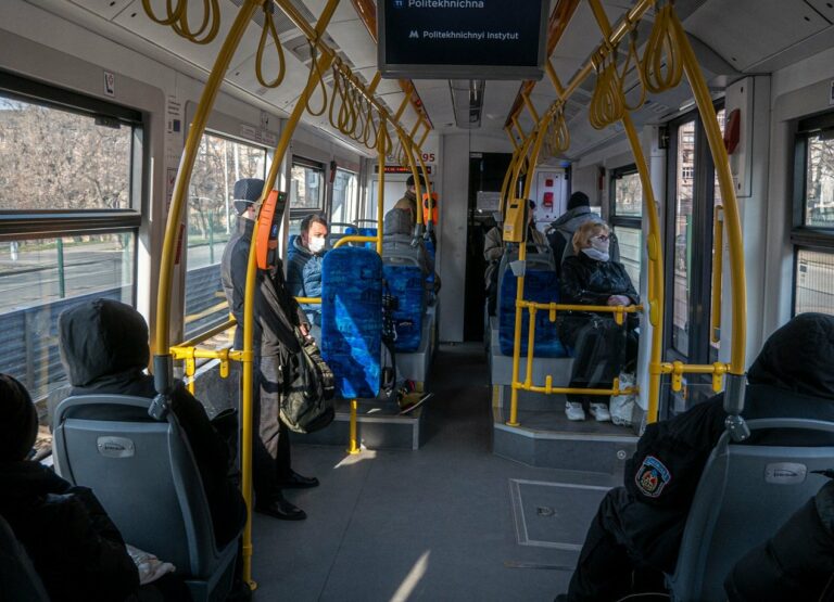 В Киеве вырастет стоимость проезда в общественном транспорте: на сколько подорожают билеты - today.ua