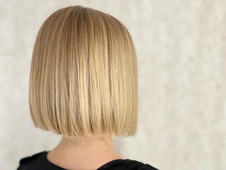 Стрижка флоб - трендова зачіска осені 2021 для власниць каре - today.ua