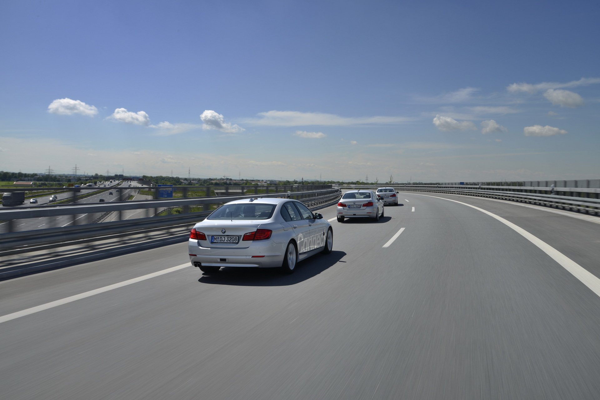 На автобанах Германии хотят ограничить максимальную скорость