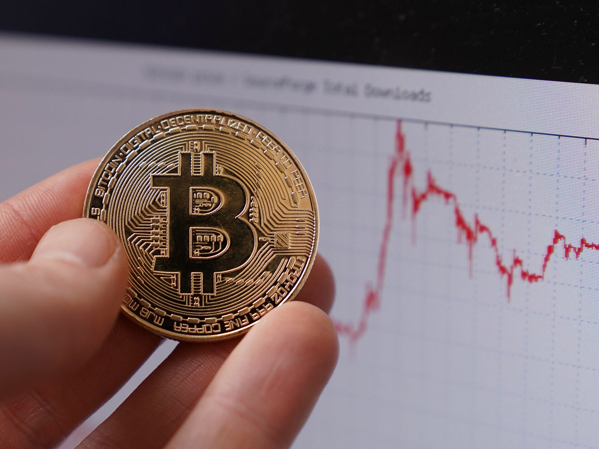 Зеленский отменил легализацию биткоинов в Украине