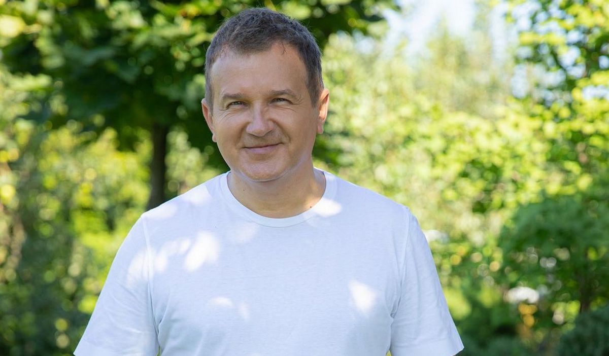 А море море: Юрий Горбунов впервые разделся перед камерой - today.ua