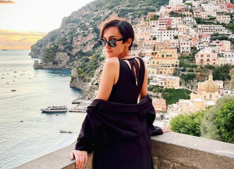 Солістка Go_A Катерина Павленко засвітила розкішну фігуру на відпочинку в Італії - today.ua