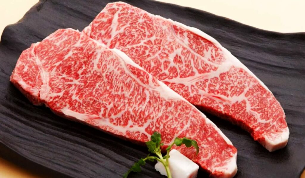Ціни на яловичину в Україні зросли до 220 гривень: дешевшим це м'ясо вже не буде