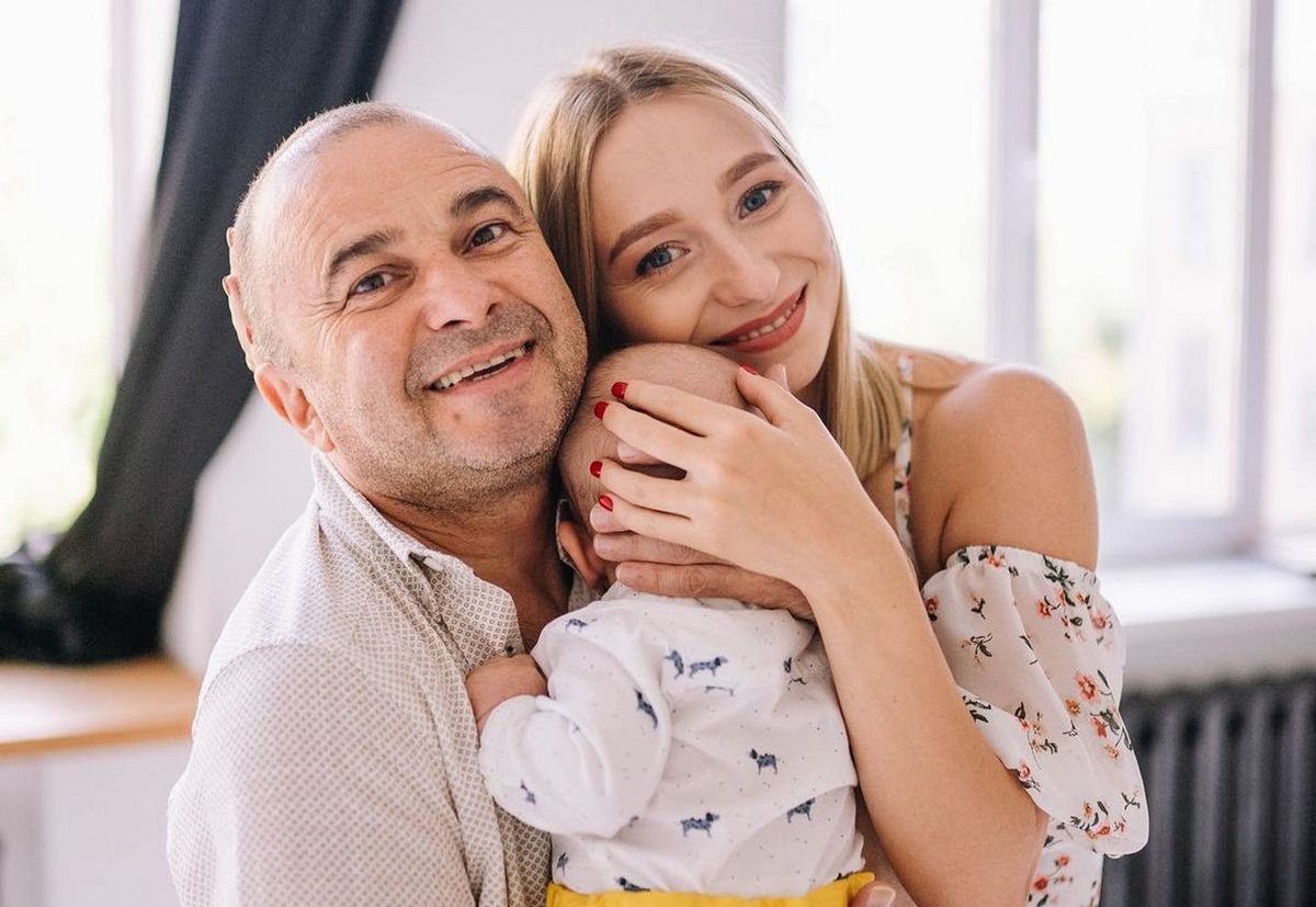 Молода дружина Віктора Павлика зізналася, чому насправді поїхала з України до Німеччини - today.ua