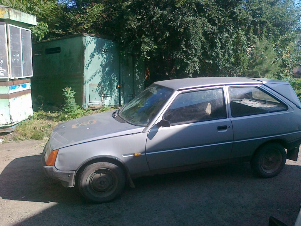 Укрпочта распродает 1600 б/у автомобилей – подробности - today.ua