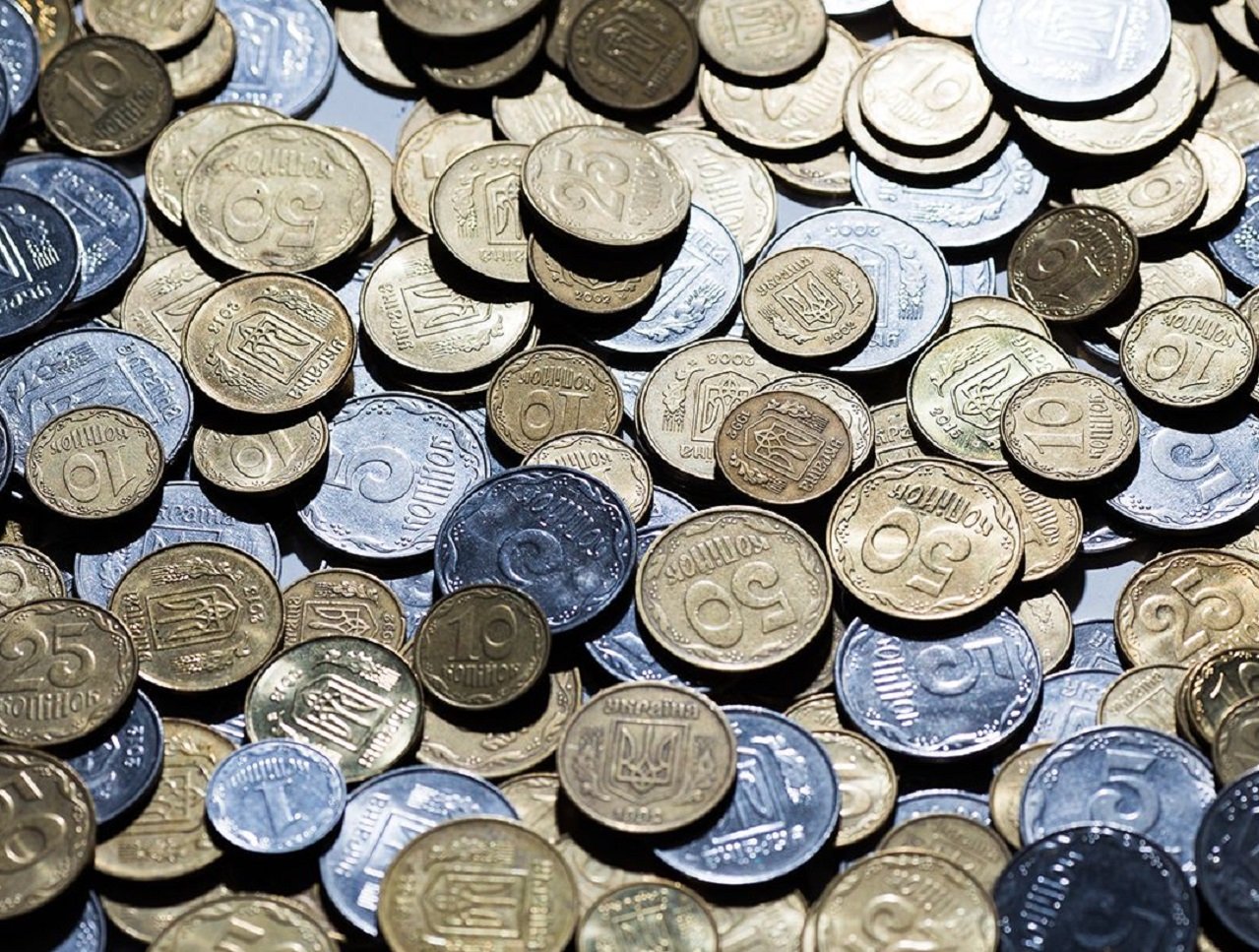 В Украине 50-копеечные монеты продают по 13 тысяч гривен: как отличить ценные денежные знаки