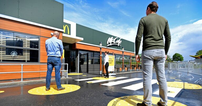 McDonald’s в Украине изменил формат работы в “красной“ зоне: как будет работать McDrive - today.ua