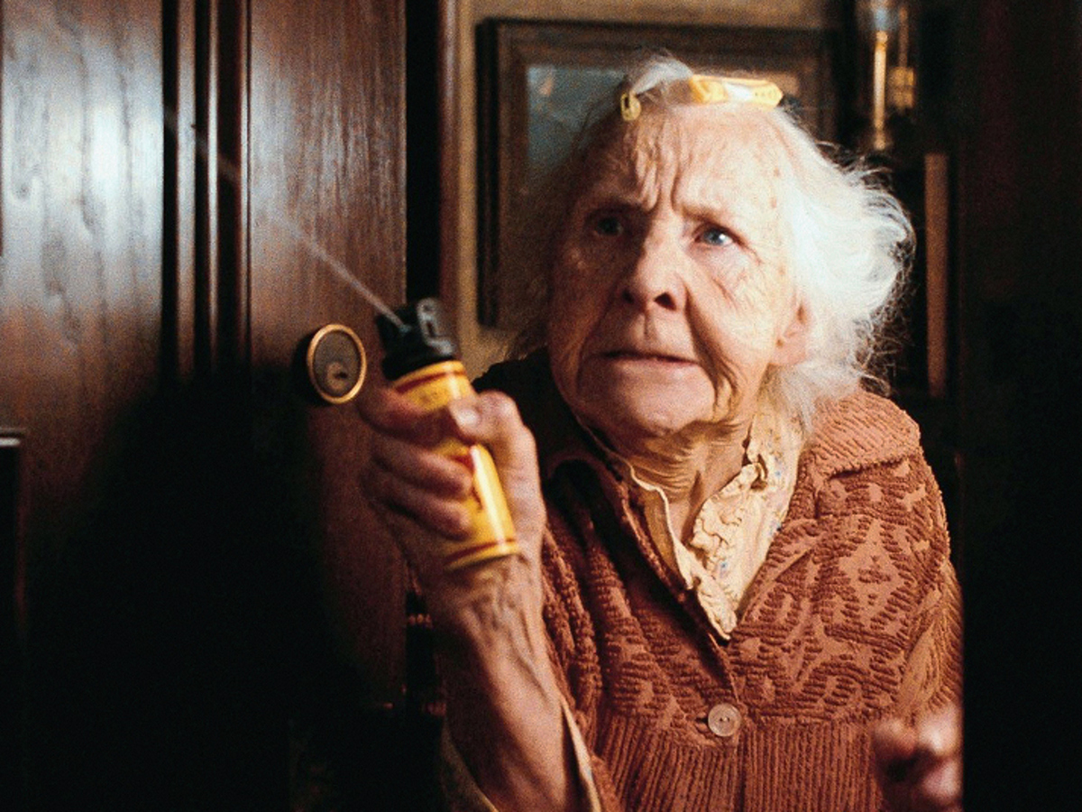 Найгірші бабусі за знаком Зодіаку: дарують мало любові і думають тільки про себе - today.ua