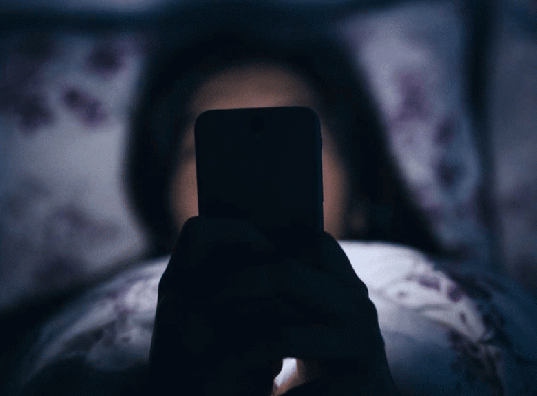 Фильтры для лица и видеосвязь в темноте: Xiaomi обновила функции камеры в смартфонах
