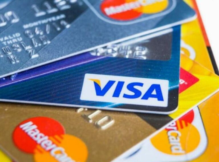 В Україні знизять комісію за грошові перекази для власників карток Visa та Mastercard - today.ua