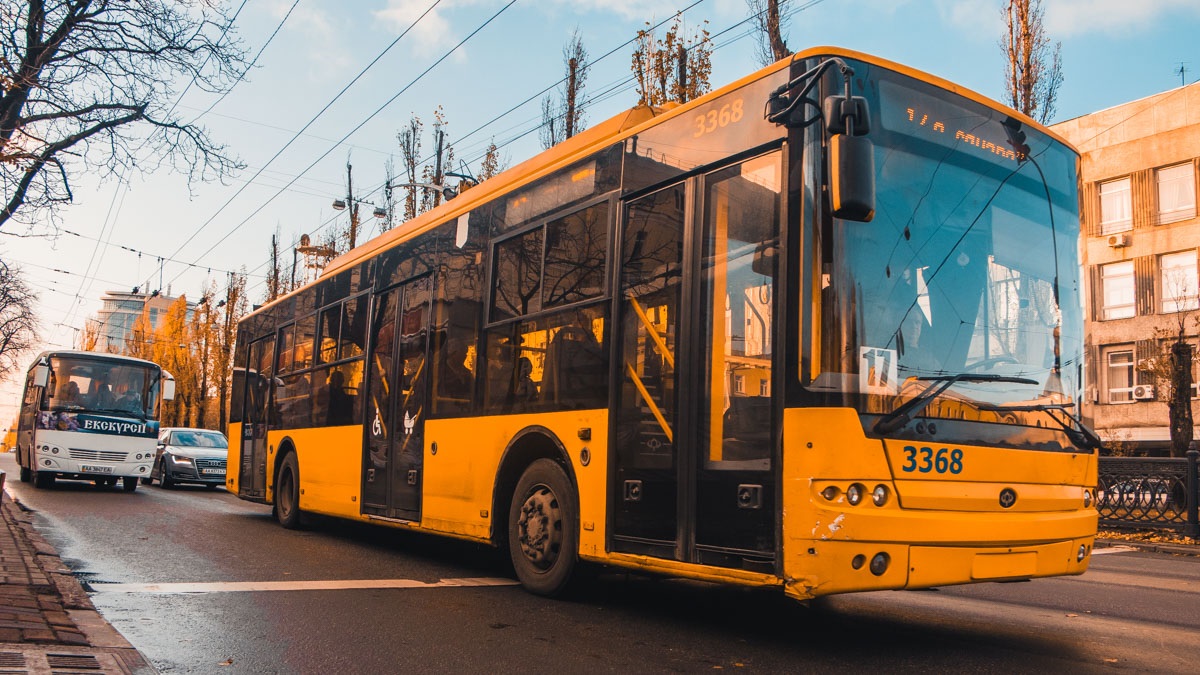 Проездной в Киеве станет дороже, чем в Париже: сколько придется платить за проезд в общественном транспорте
