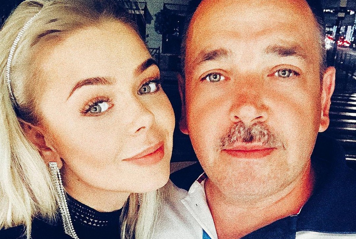 Дорого-багато: Аліна Гросу показала батьківський будинок та свою дитячу кімнату у Чернівцях - today.ua