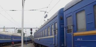 “Укрзализныця“ требует у пассажиров деньги за проезд “без соседей“: пассажиры настаивают на усилении контроля за проводниками     - today.ua