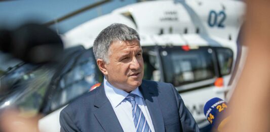 Аваков публічно заступився за журналіста Бутусова: “Це ідіотизм“ - today.ua